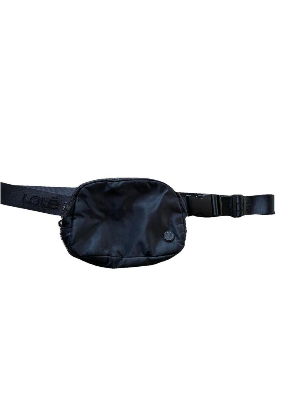 Lole Unisex Black Fanny Pack Belt Bag Adjustable Crossbody Waist for Travel/Walk